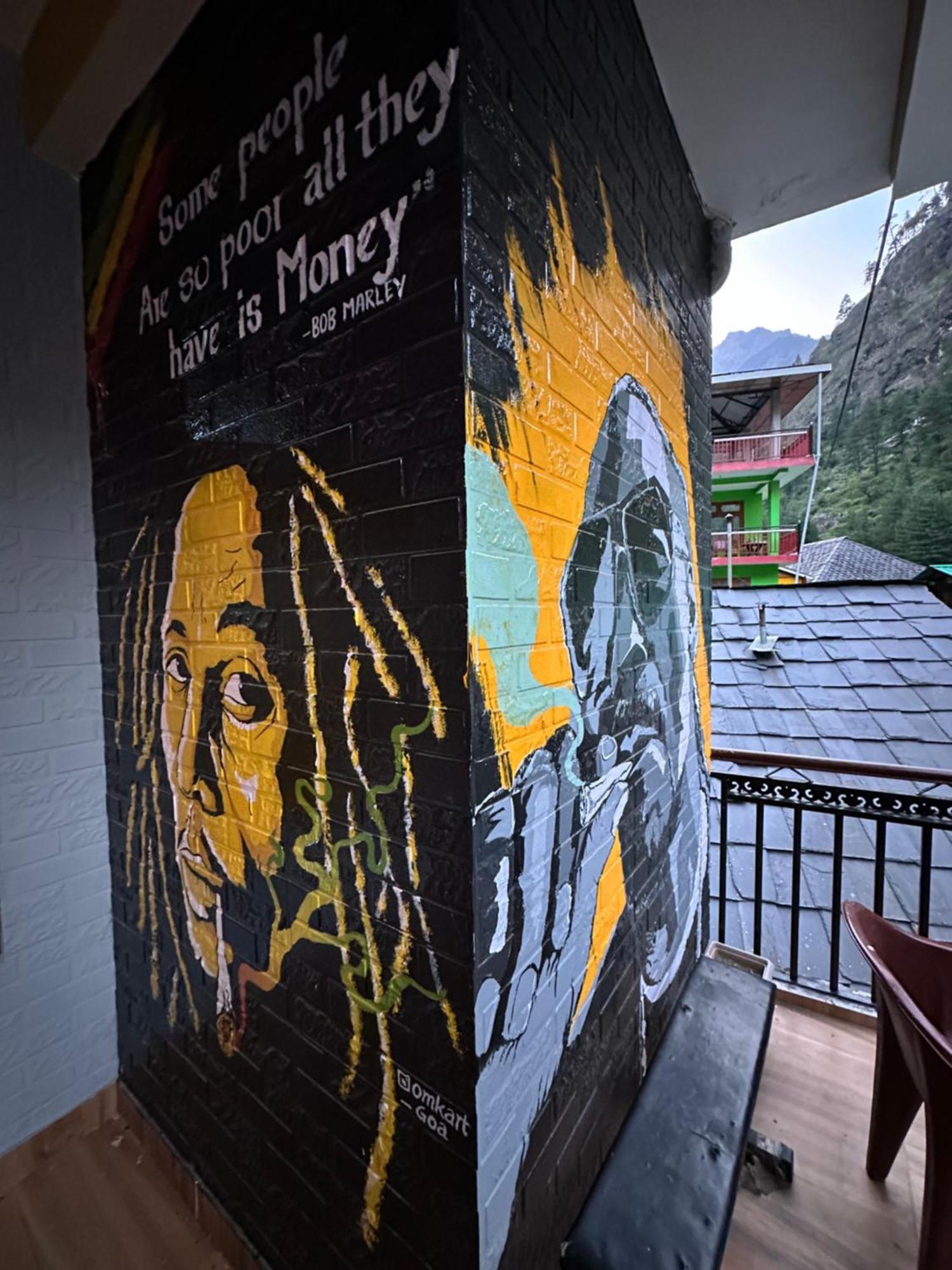 Homestay Pahadirovers & Cafe Kasol