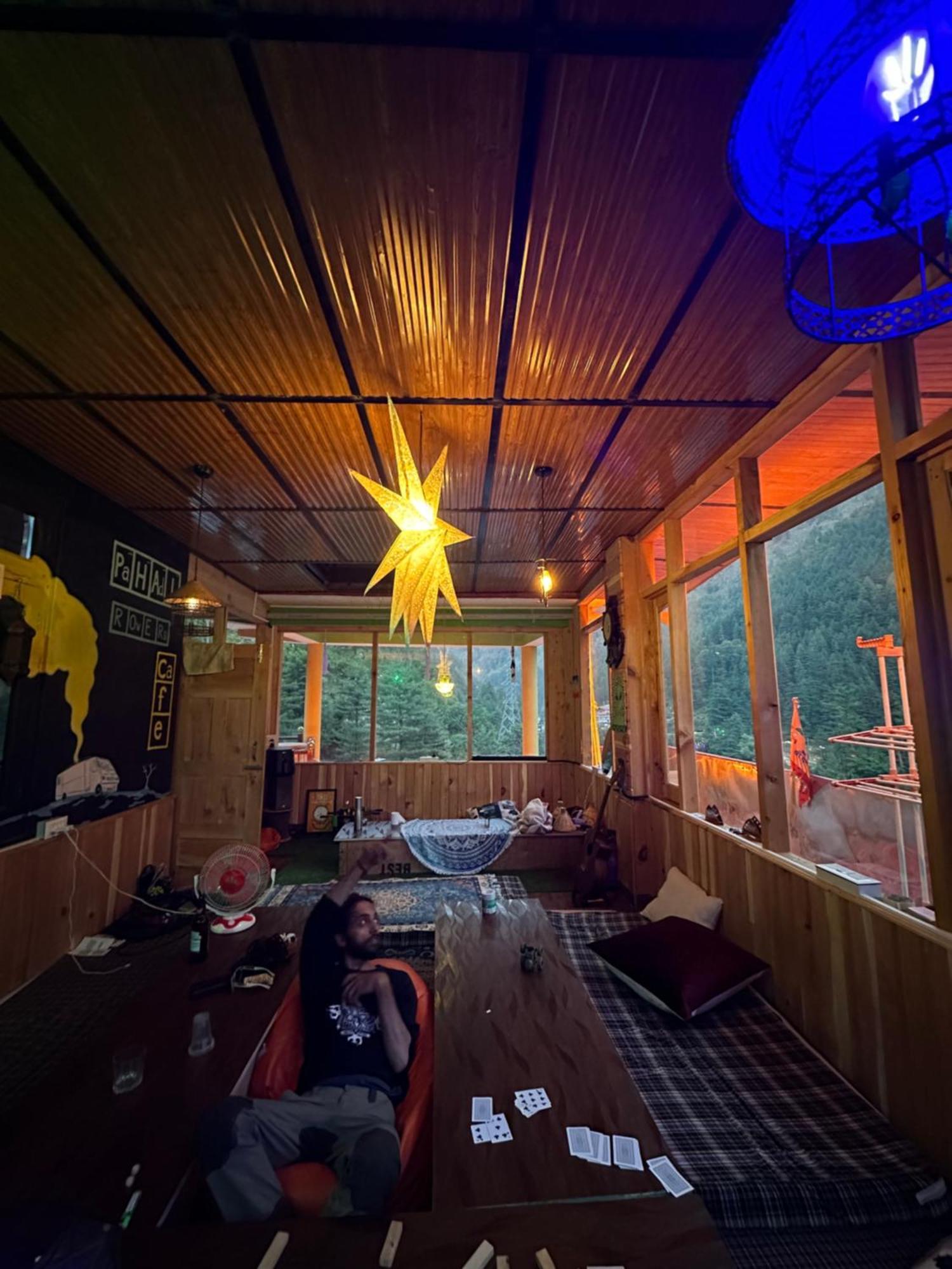 Homestay Pahadirovers & Cafe *